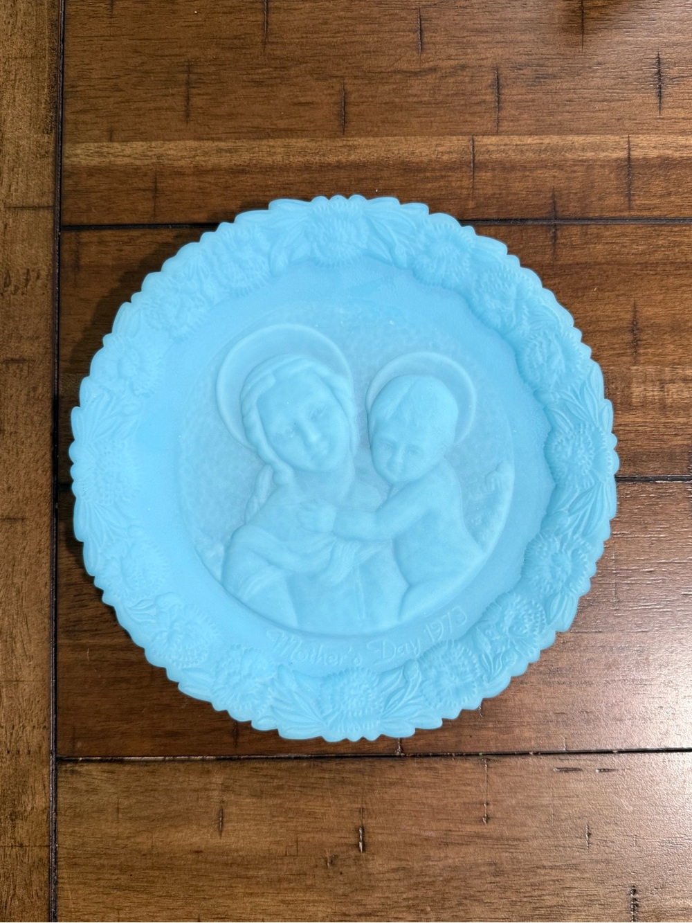 Fenton Blue Satin 1973 Mother’s Day Plate